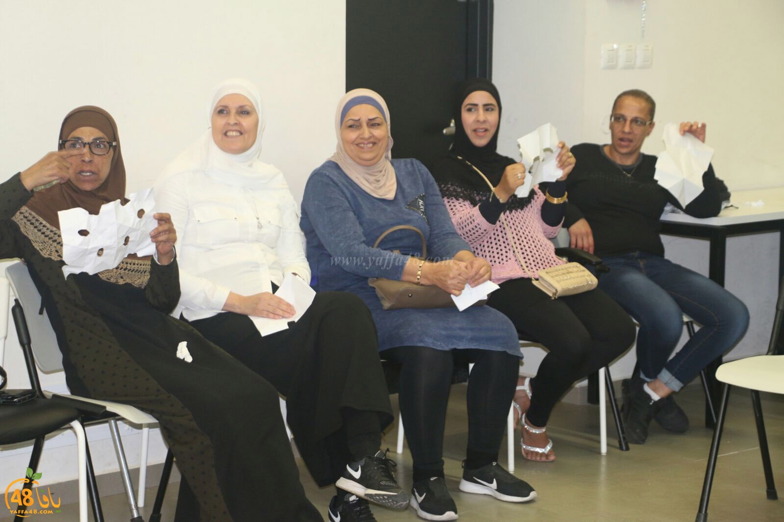 jmalatkabobyefeet83 (15).jpg